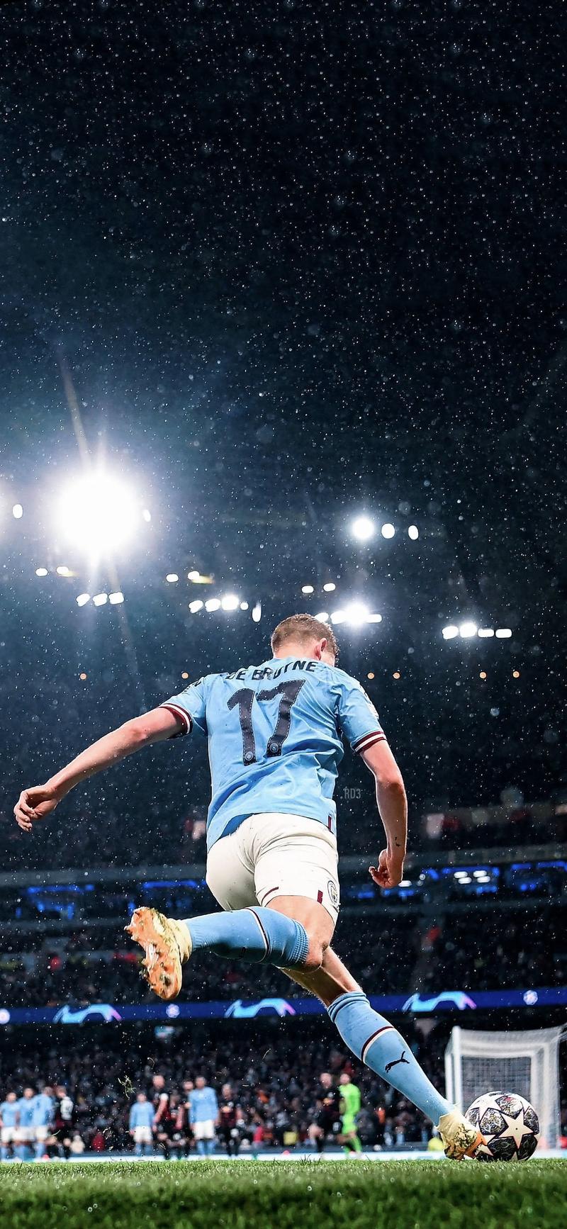 开云体育：足球场上的“迷惑行为大赏”